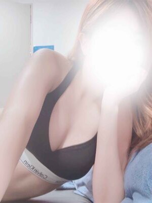 さくら　風俗未経験